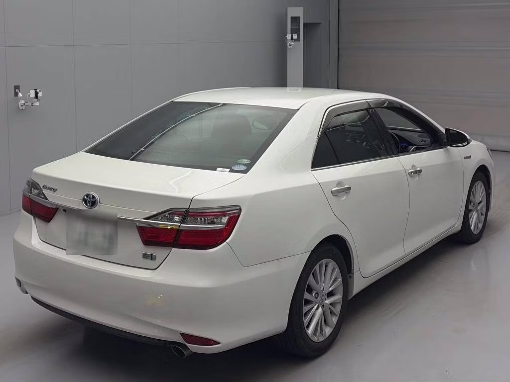TOYOTA CAMRY