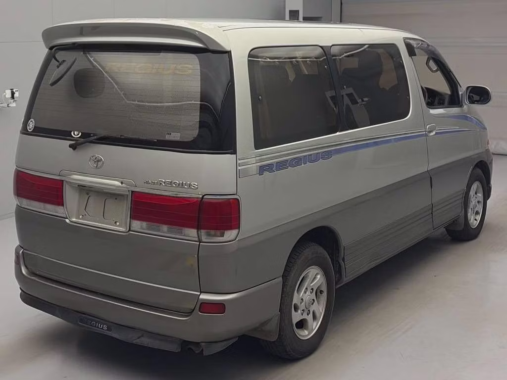 TOYOTA REGIUS