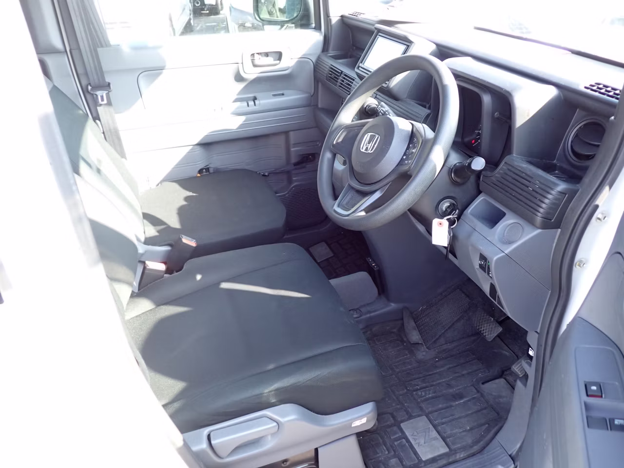 HONDA N-VAN