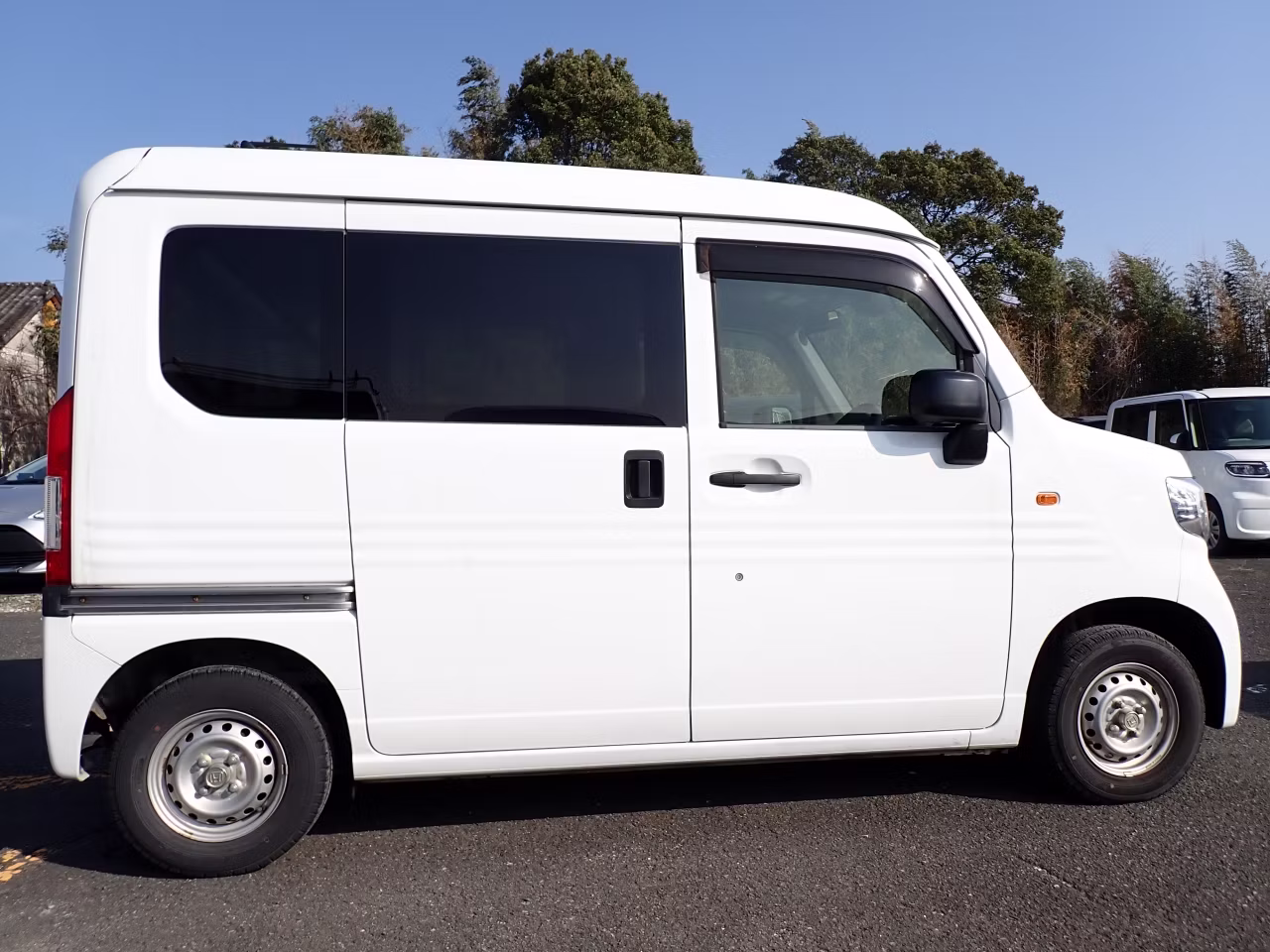 HONDA N-VAN