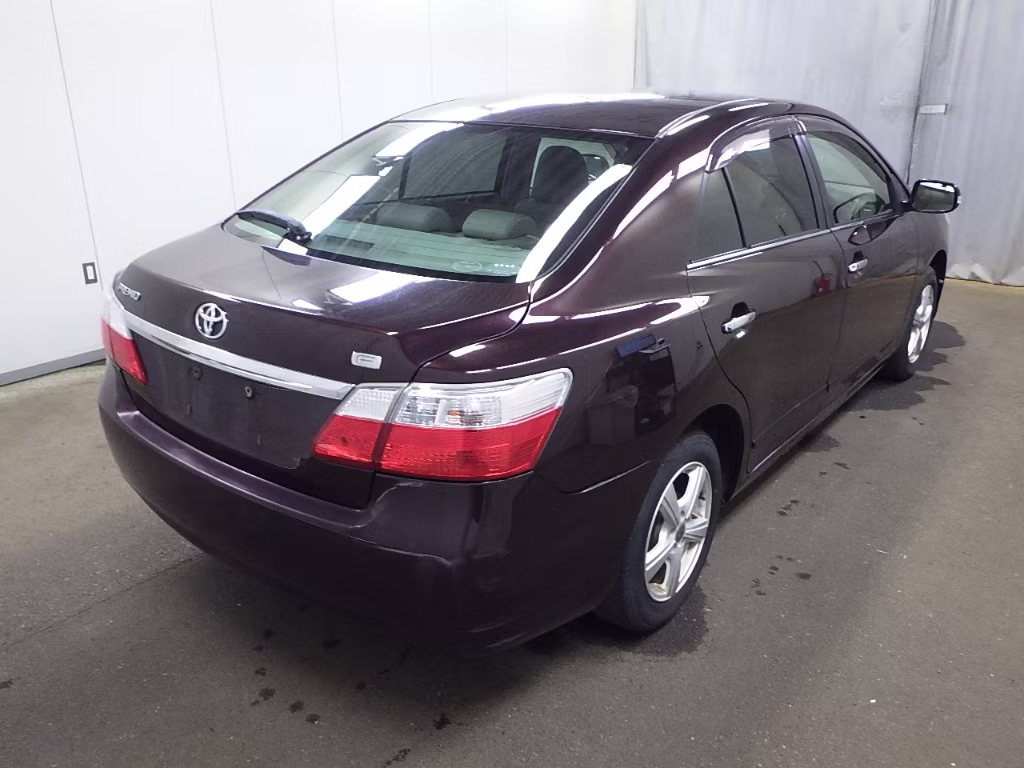 TOYOTA PREMIO