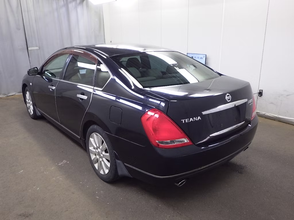 NISSAN TEANA