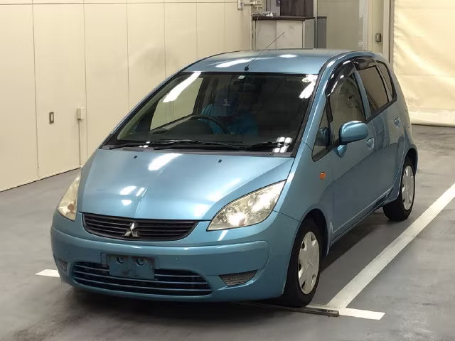 MITSUBISHI COLT