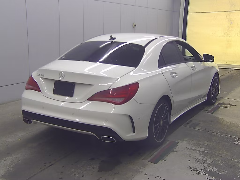 MERCEDES-BENZ CLA-CLASS