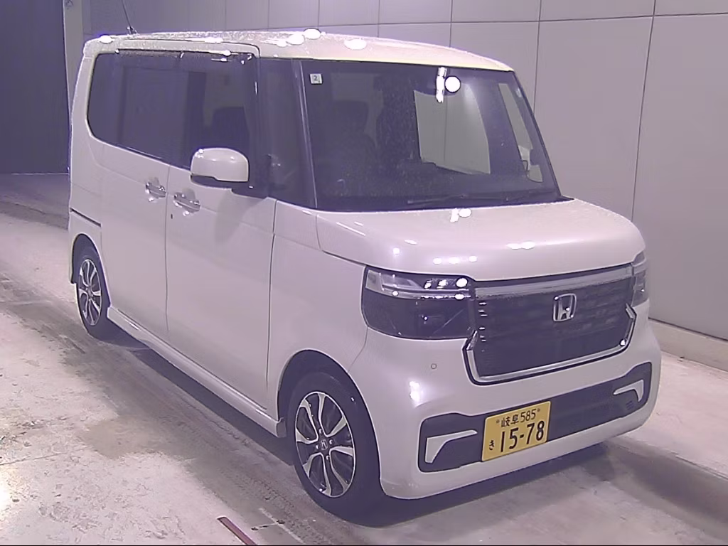 HONDA N-BOX