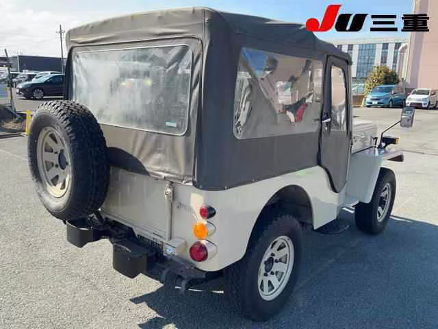 MITSUBISHI JEEP
