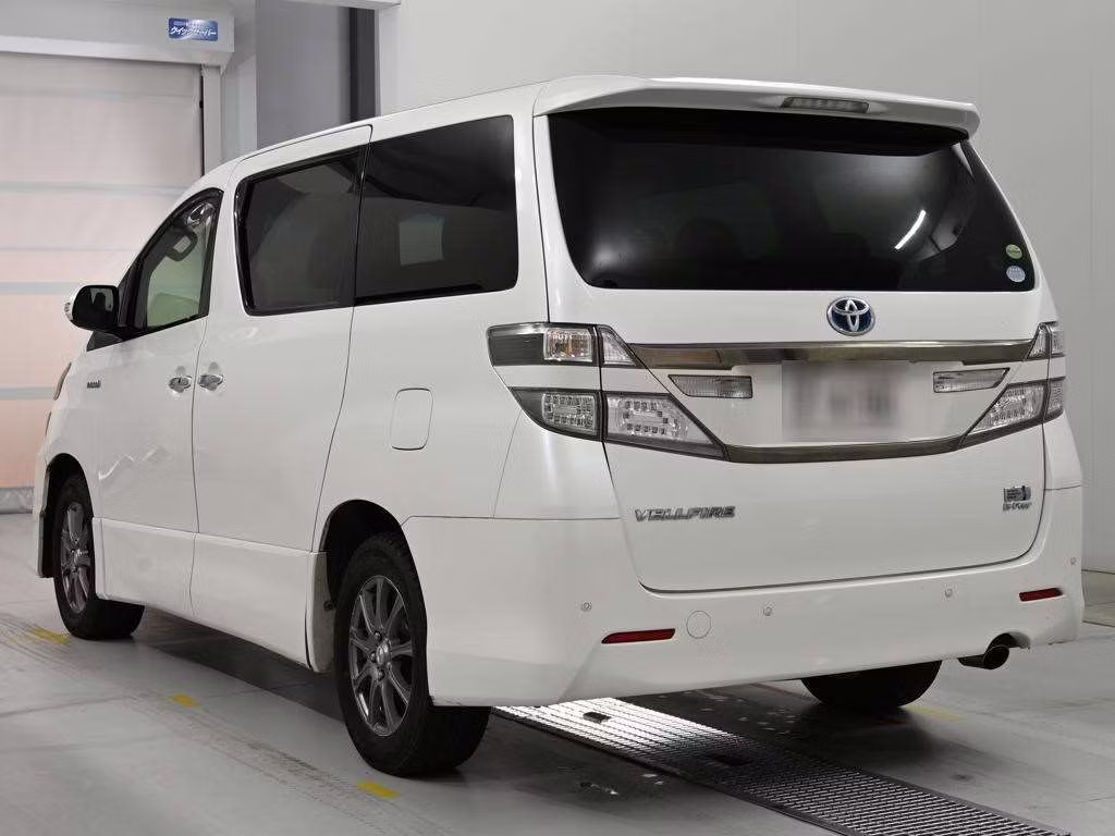 TOYOTA ALPHARD
