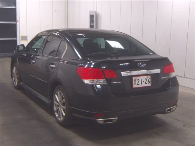 SUBARU LEGACY B4