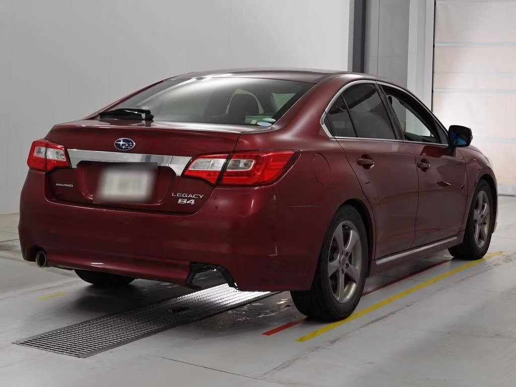 SUBARU LEGACY B4
