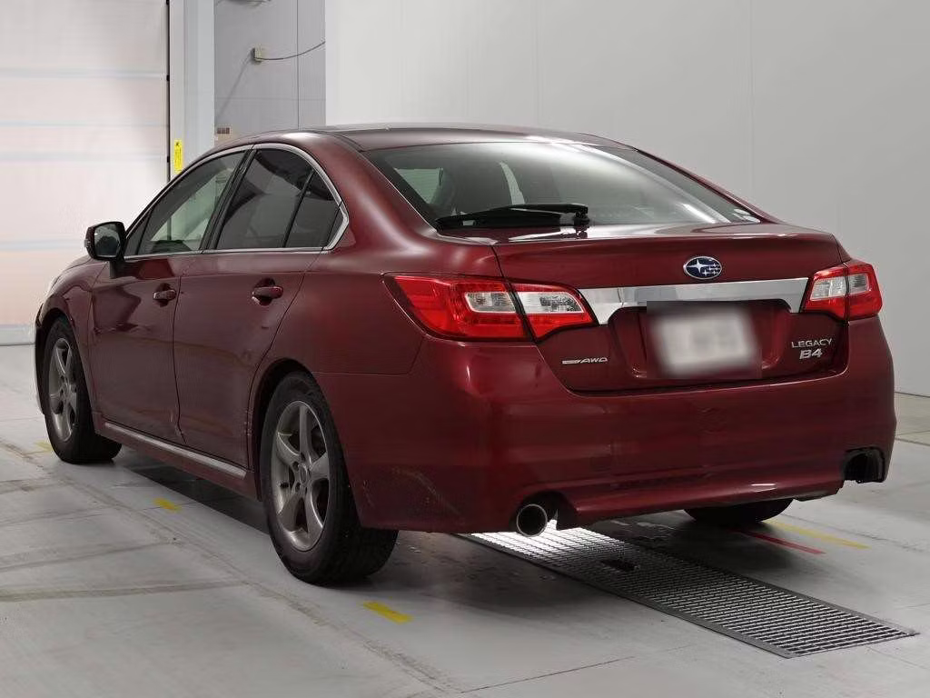 SUBARU LEGACY B4