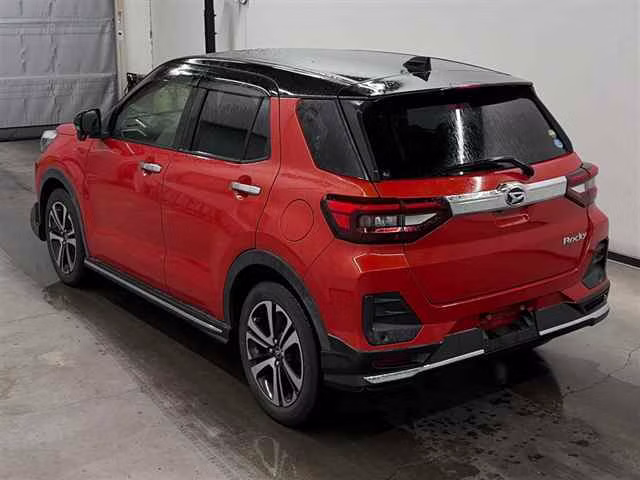 DAIHATSU ROCKY