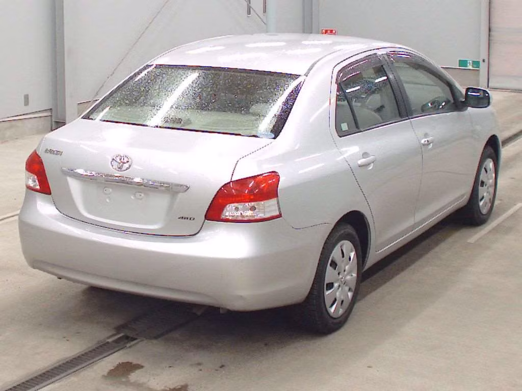 TOYOTA BELTA