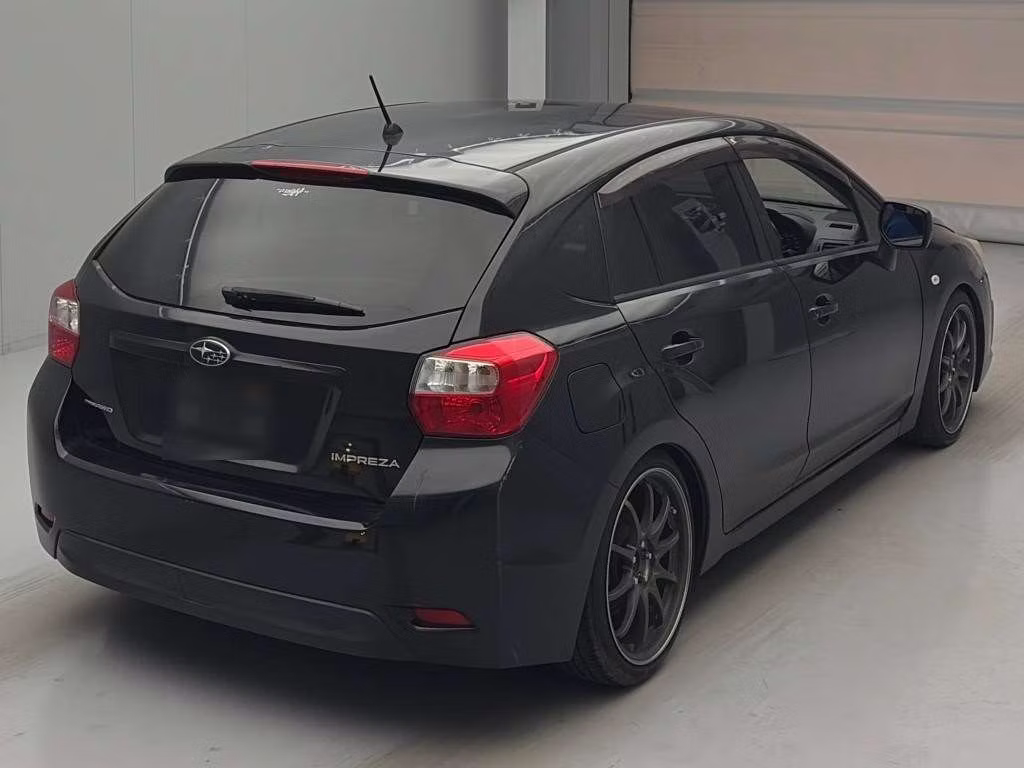 SUBARU IMPREZA