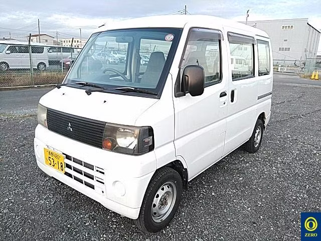 MITSUBISHI MINICAB