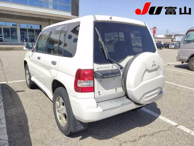 MITSUBISHI PAJERO IO