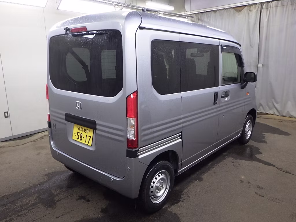 HONDA N-VAN