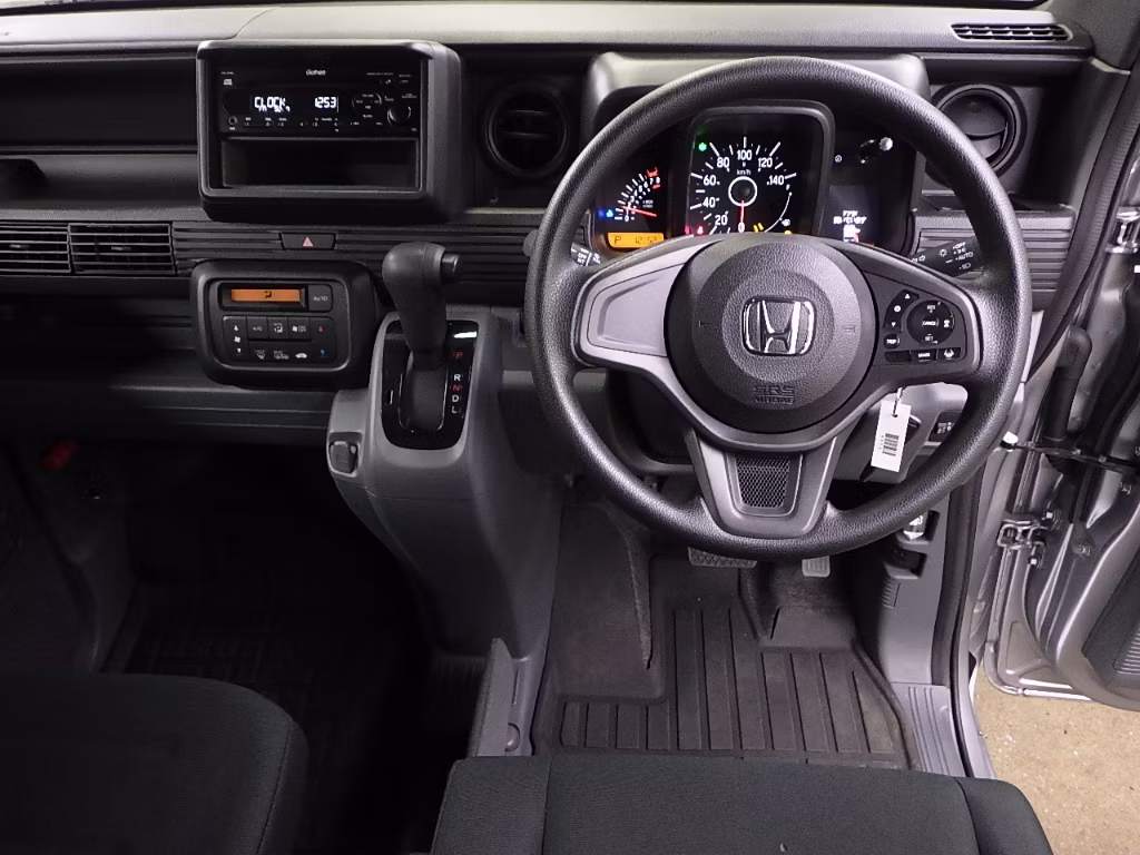 HONDA N-VAN