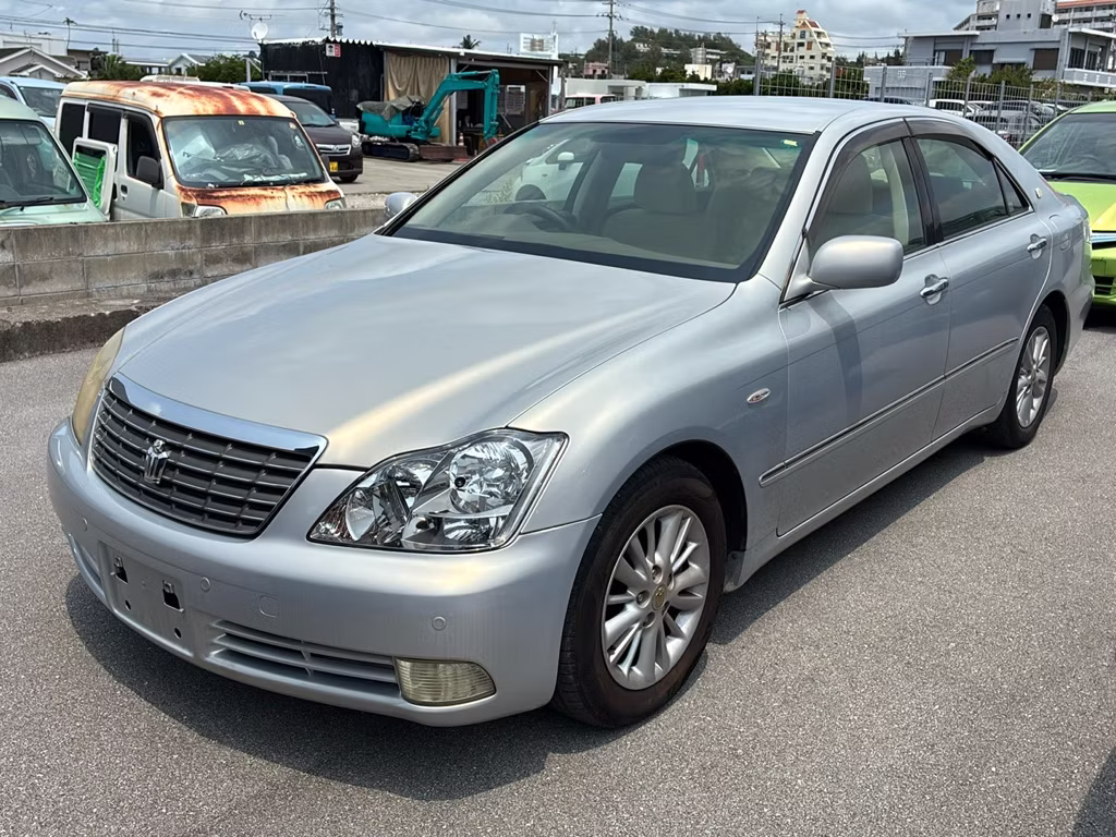 TOYOTA CROWN