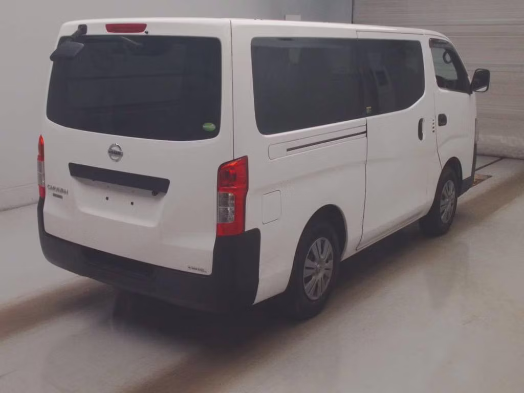 NISSAN NV350 CARAVAN
