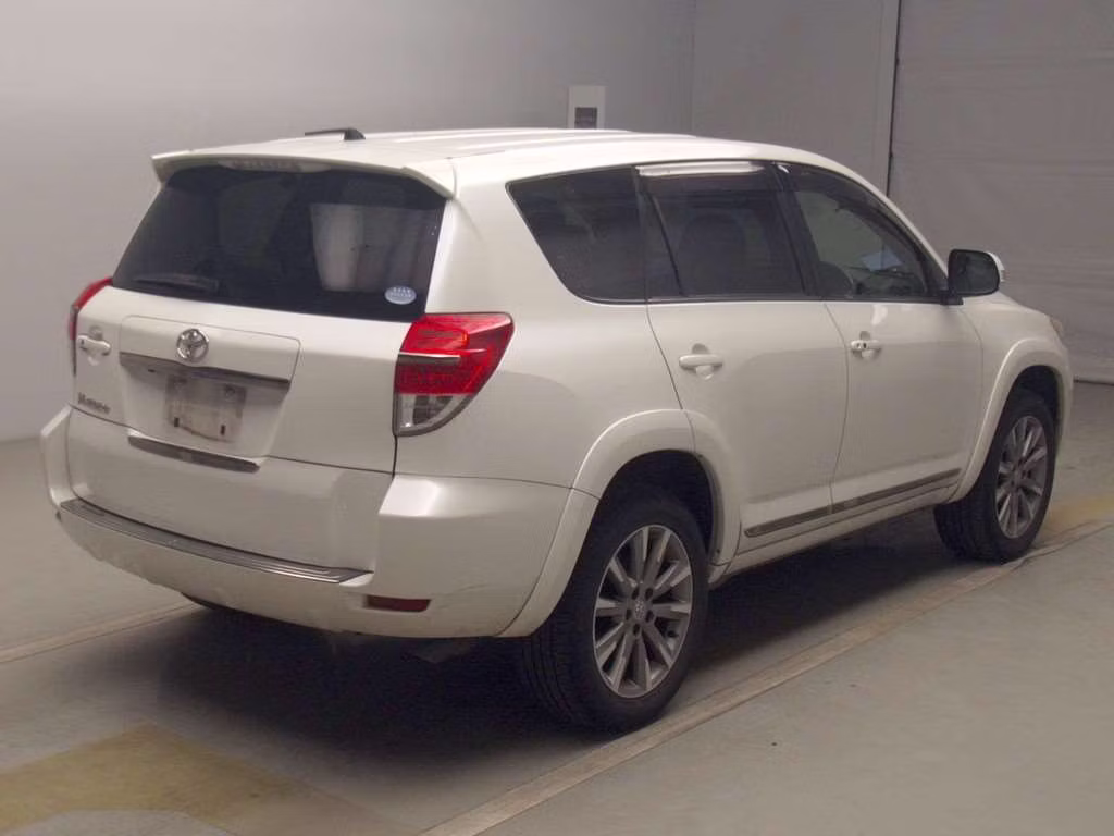 TOYOTA VANGUARD