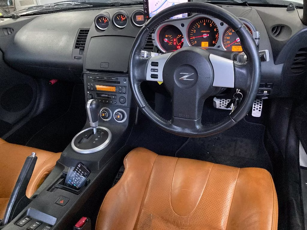 NISSAN FAIRLADY Z
