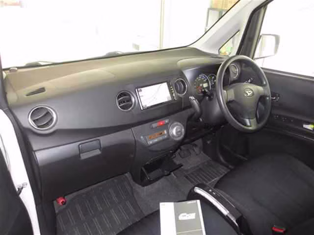 DAIHATSU TANTO EXE