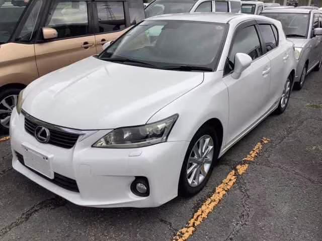 LEXUS CT200H
