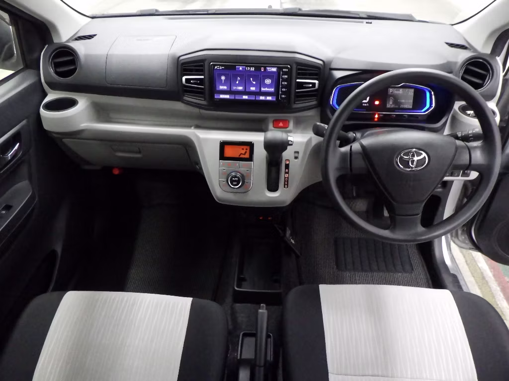 TOYOTA PIXIS EPOCH