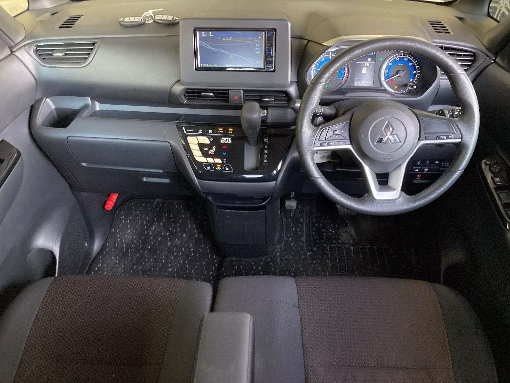 MITSUBISHI EK SPACE