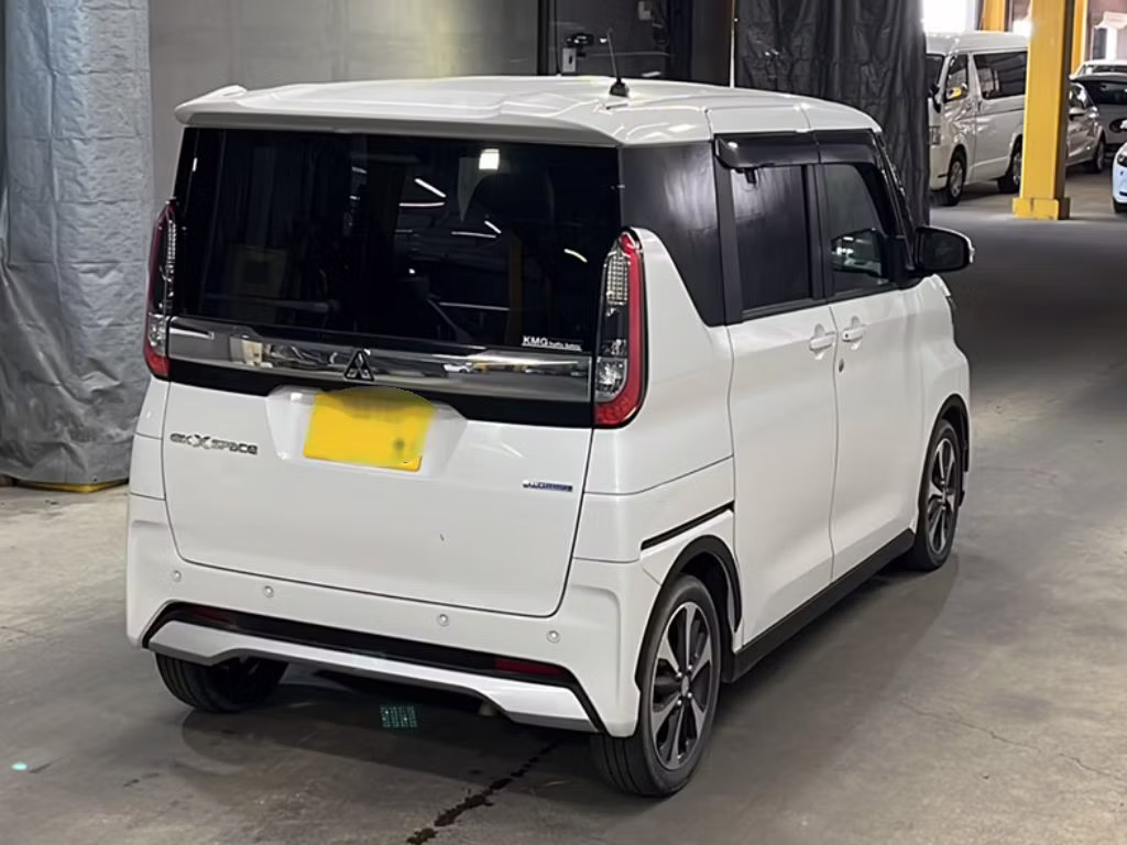 MITSUBISHI EK SPACE