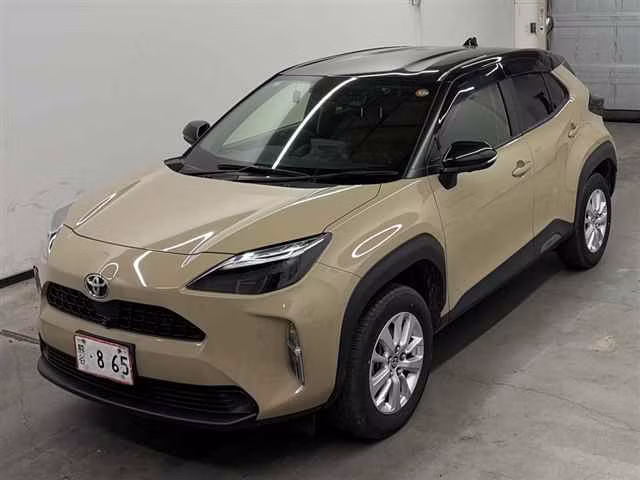 TOYOTA YARIS CROSS