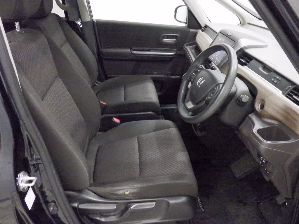 HONDA FREED+
