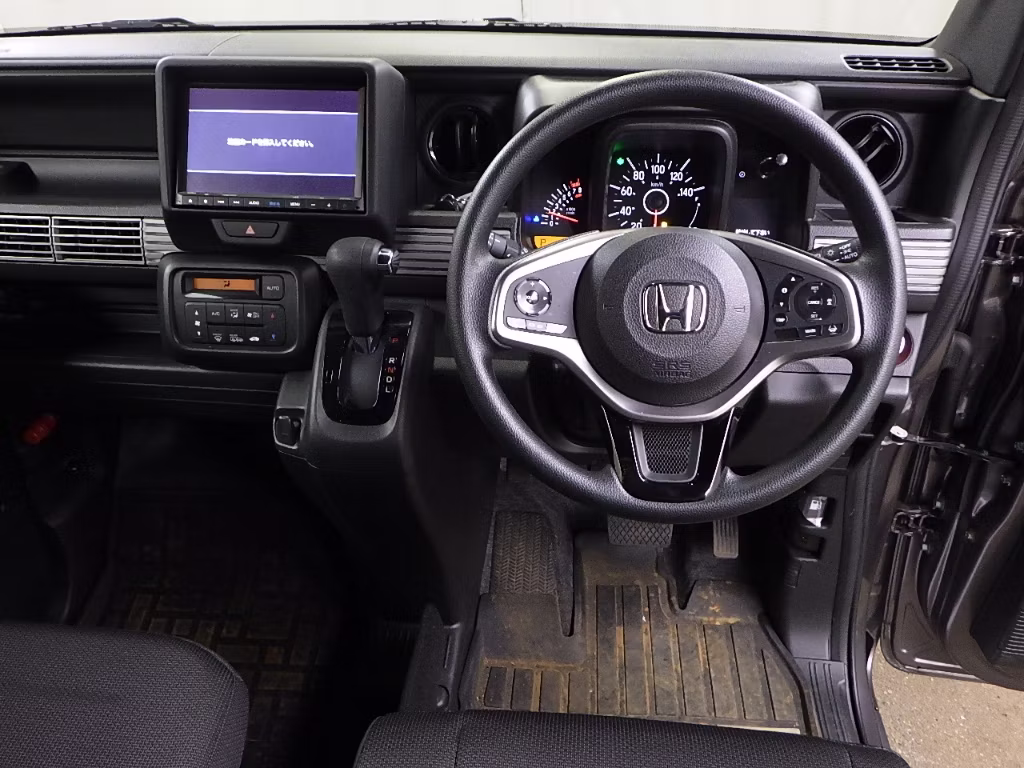 HONDA N-VAN