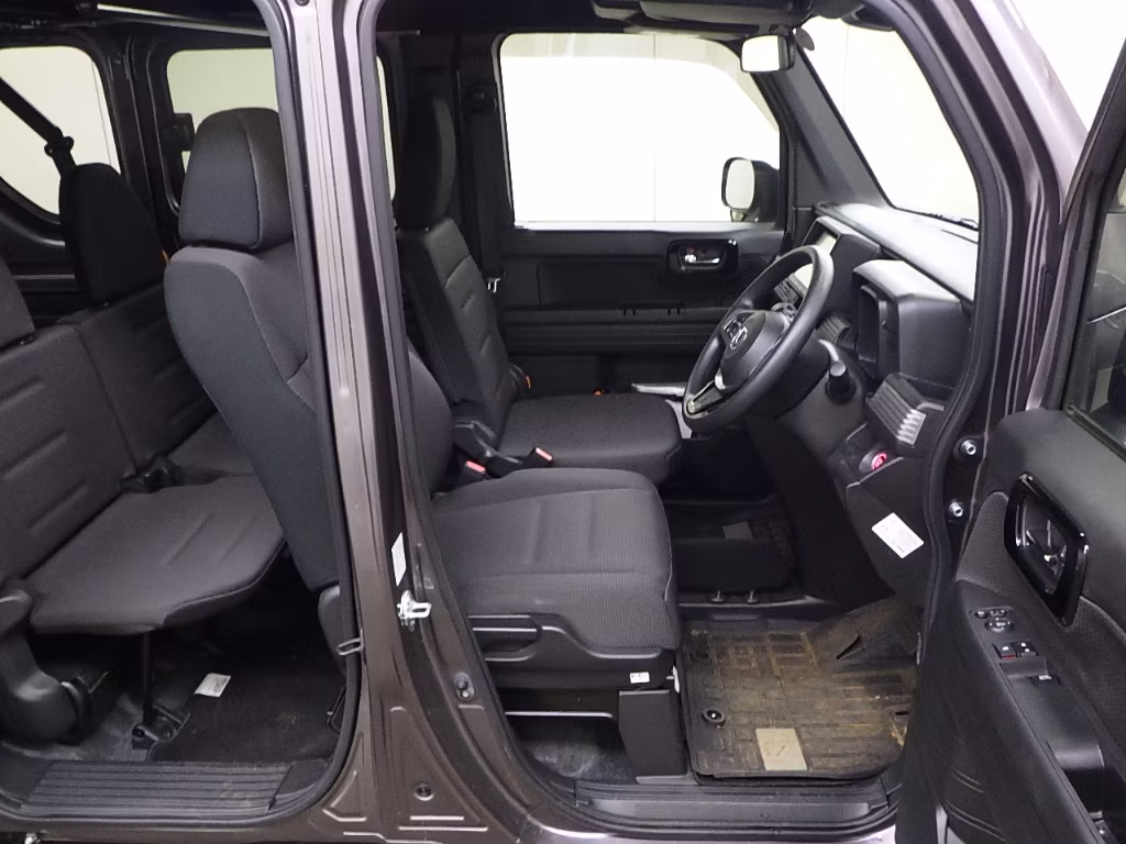 HONDA N-VAN