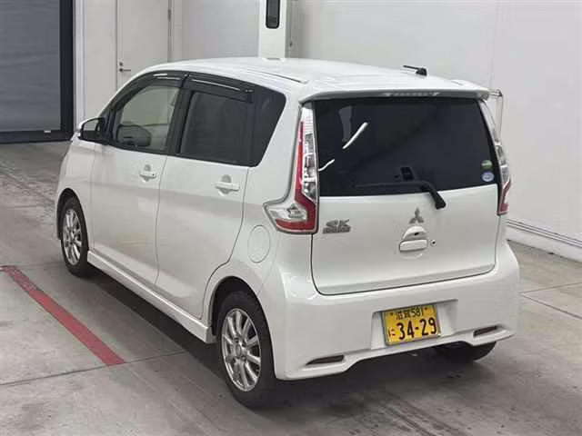 MITSUBISHI EK CUSTOM