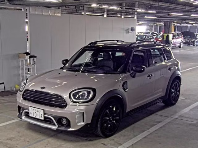 MINI CROSSOVER