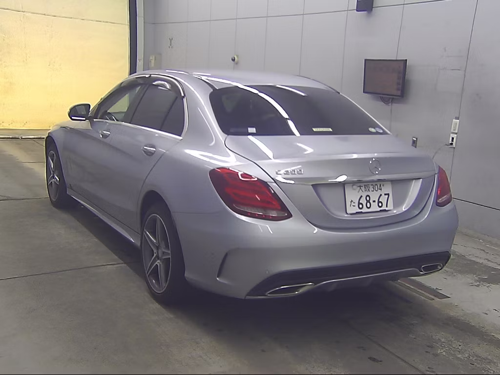 MERCEDES-BENZ C-CLASS