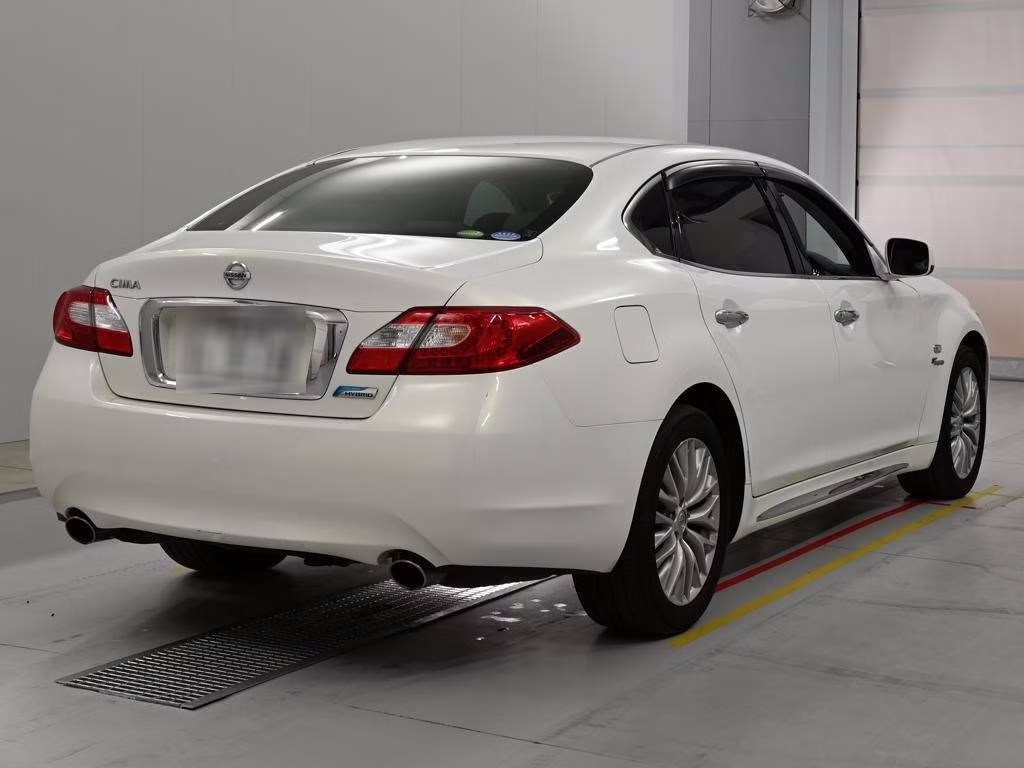 NISSAN CIMA