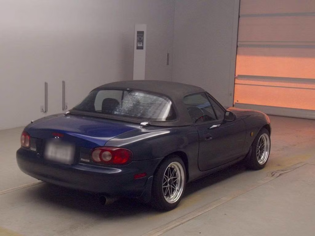 MAZDA ROADSTER