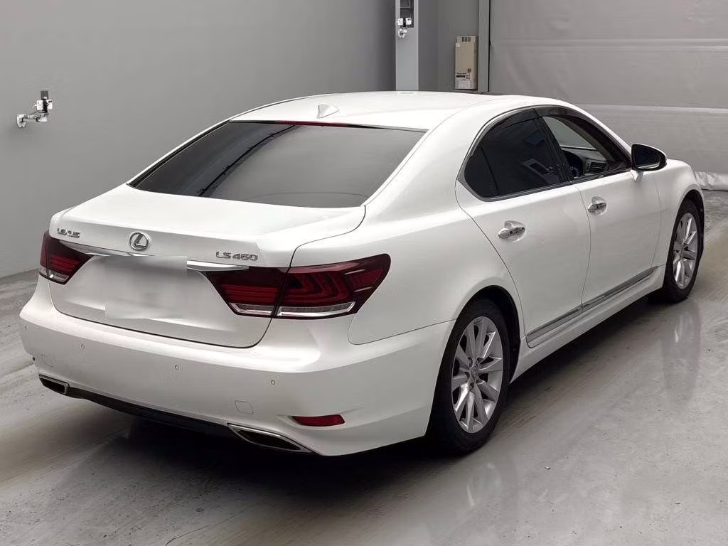 LEXUS LS460