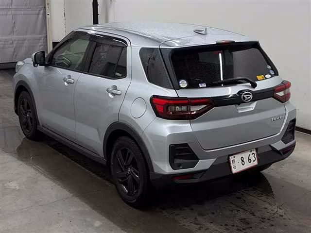 DAIHATSU ROCKY