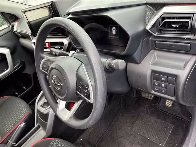 DAIHATSU ROCKY