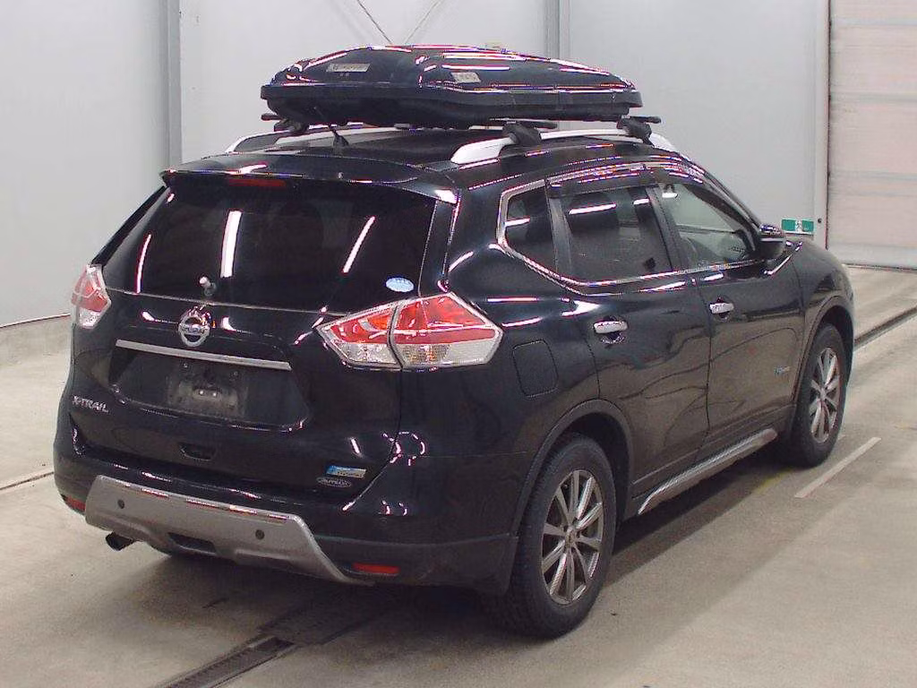NISSAN X-TRAIL