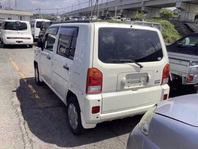 DAIHATSU NAKED