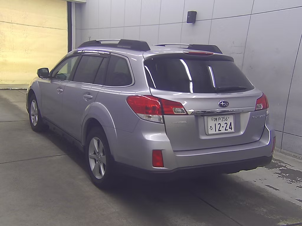 SUBARU OUTBACK
