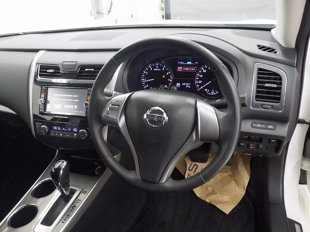 NISSAN TEANA