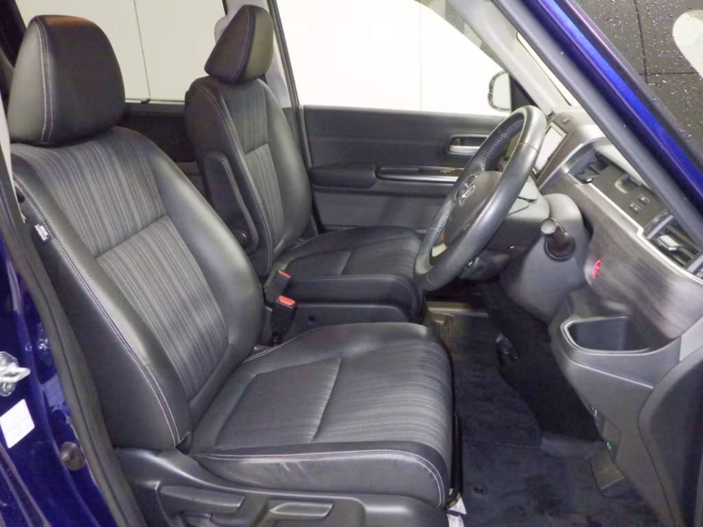 HONDA FREED+