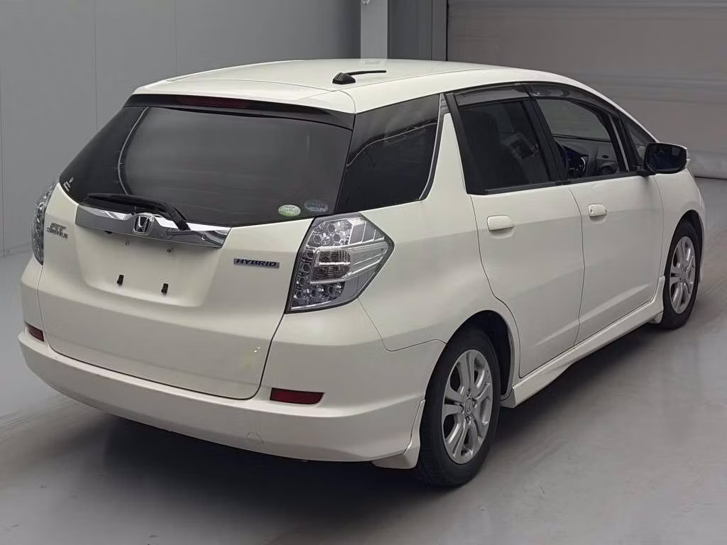 HONDA FIT SHUTTLE