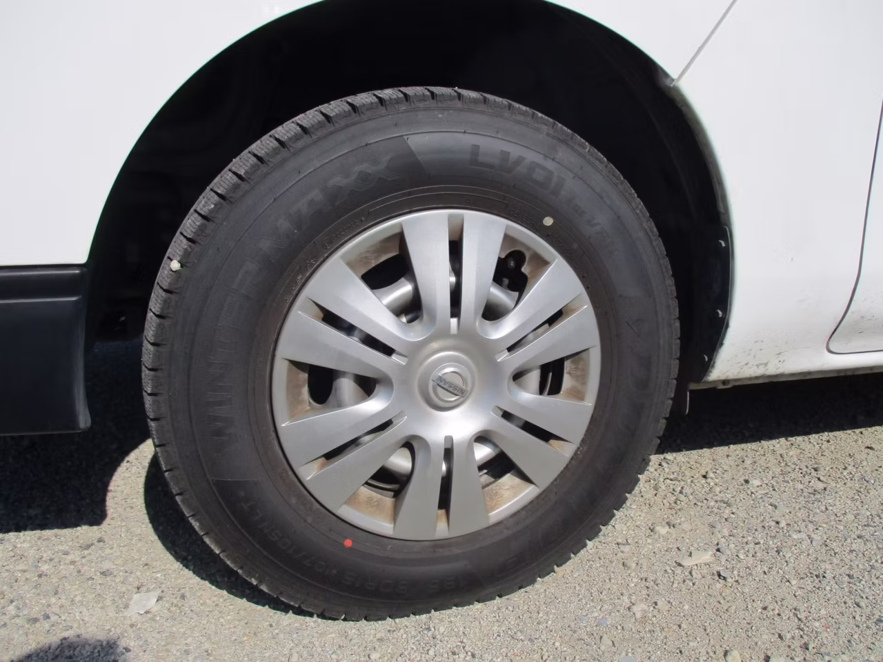 NISSAN NV350 CARAVAN