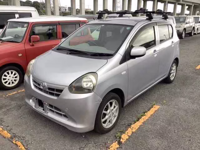 TOYOTA PIXIS EPOCH